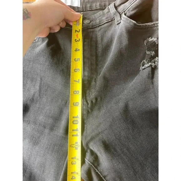 Women's Vervet by Flying Monkey Black‎ Distressed Jeans Size 32 Bin B - Picture 9 of 13